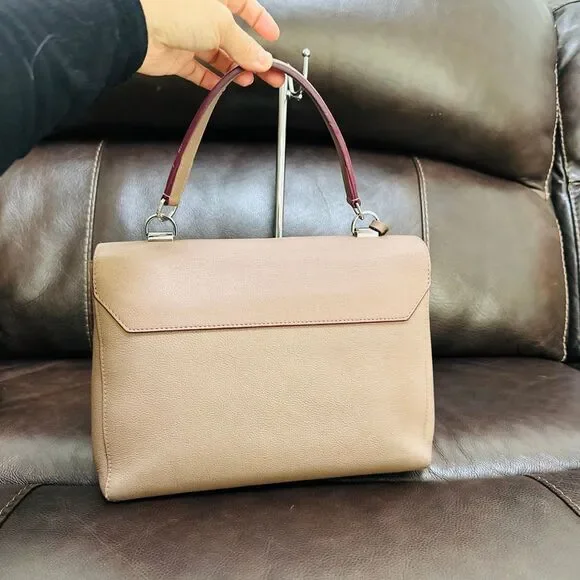 Louis Vuitton Lockme II Turtledove - Picture 7 of 16